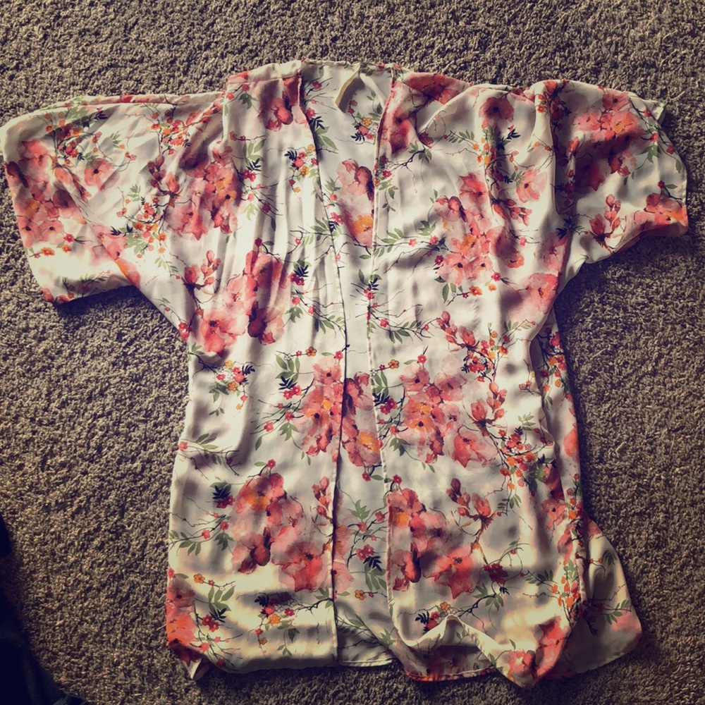 Floral kimono